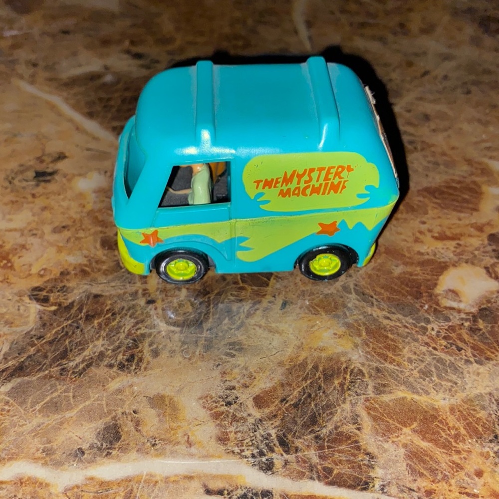 scooby-doo mystery machine van